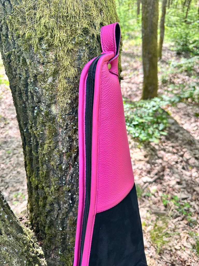 Kožené puzdro na poľovnícku zbraň – ružová Pursuit | Whitetail Woods