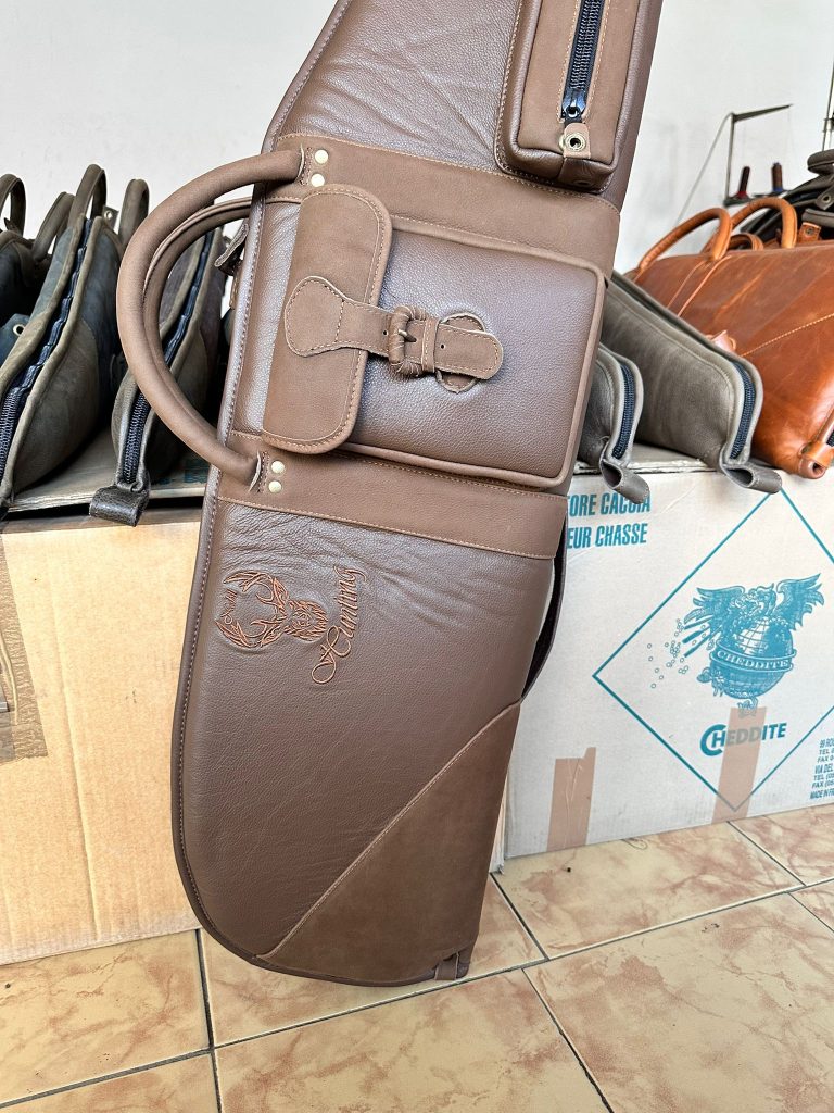 Kožené puzdro na poľovnícku zbraň – medvedia hnedá | Cedar Ridge Collection