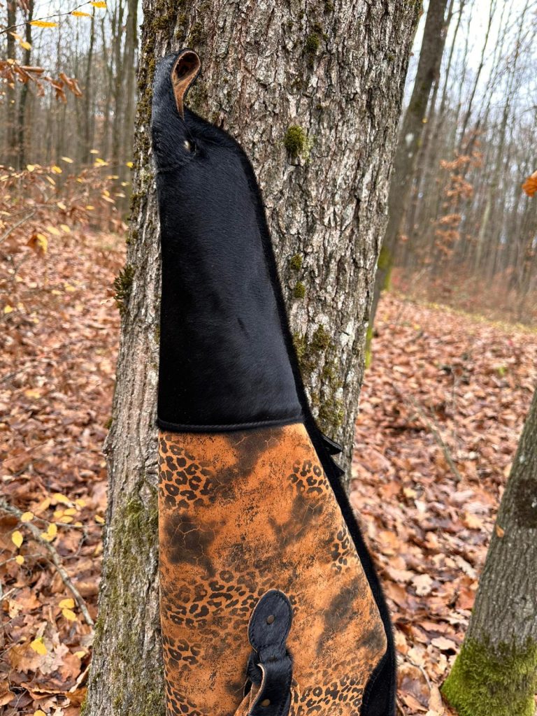 Kožené puzdro na poľovnícku zbraň BLS – IL Cavallo & Jaguar | Savanna Noir