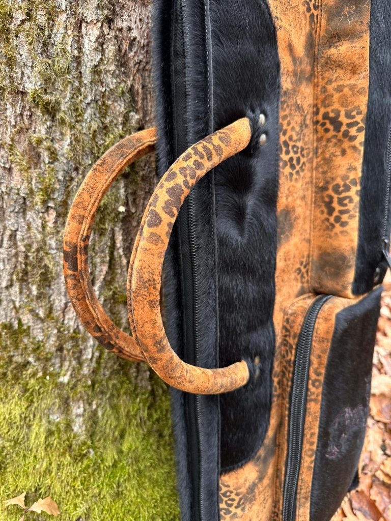 Kožené puzdro na poľovnícku zbraň BLS – IL Cavallo & Jaguar | Savanna Noir