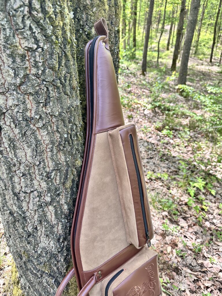 Kožené puzdro na poľovnícku zbraň – hnedá a trieslová | Whitetail Woods