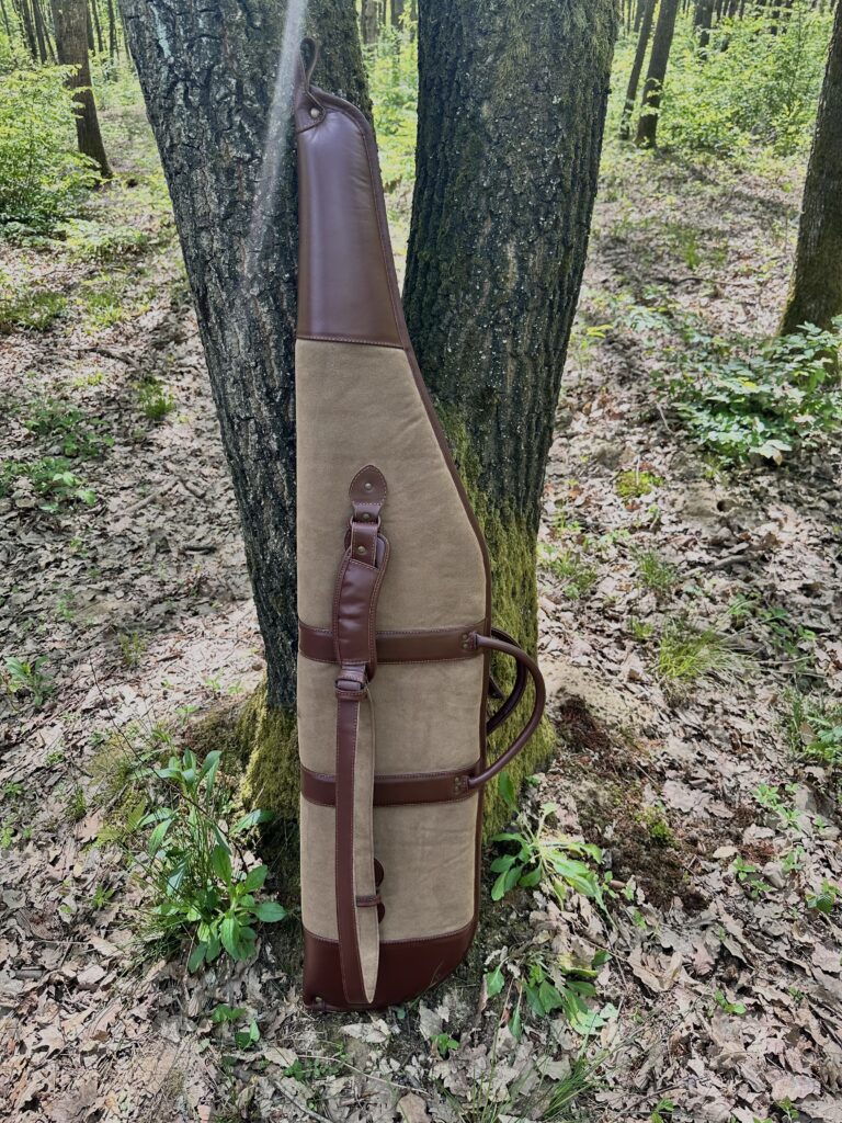Kožené puzdro na poľovnícku zbraň – hnedá a trieslová | Whitetail Woods