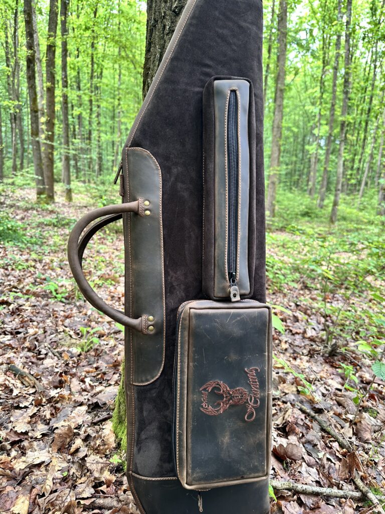 Kožené puzdro na poľovnícku zbraň – hnedá Crazy Horse | Whitetail Woods