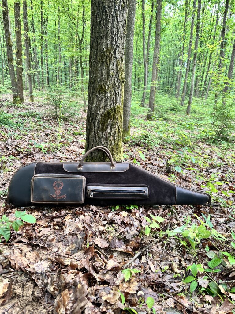 Kožené puzdro na poľovnícku zbraň – hnedá Crazy Horse | Whitetail Woods
