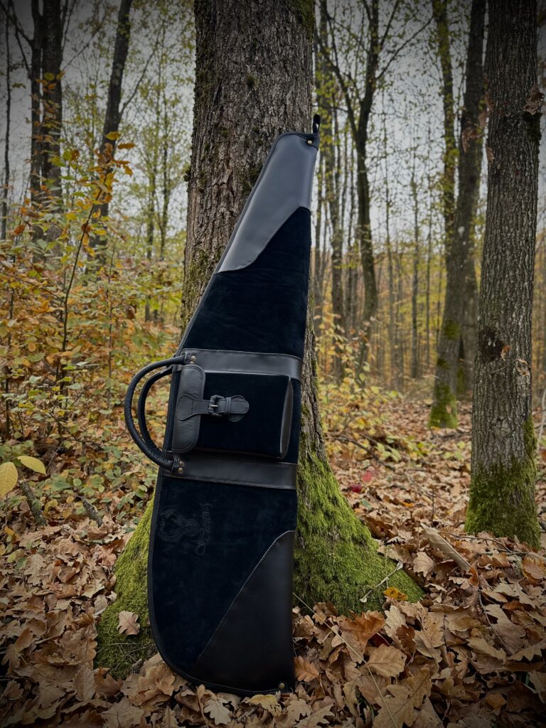 Kožené puzdro na poľovnícku zbraň – uhľovo čierna | Whitetail Woods