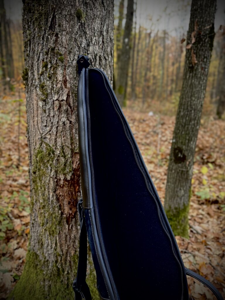 Kožené puzdro na poľovnícku zbraň – uhľovo čierna | Whitetail Woods
