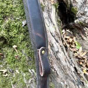Kožený remeň na poľovnícku zbraň – BLS +opierka na palec – hnedá | Timber Grove