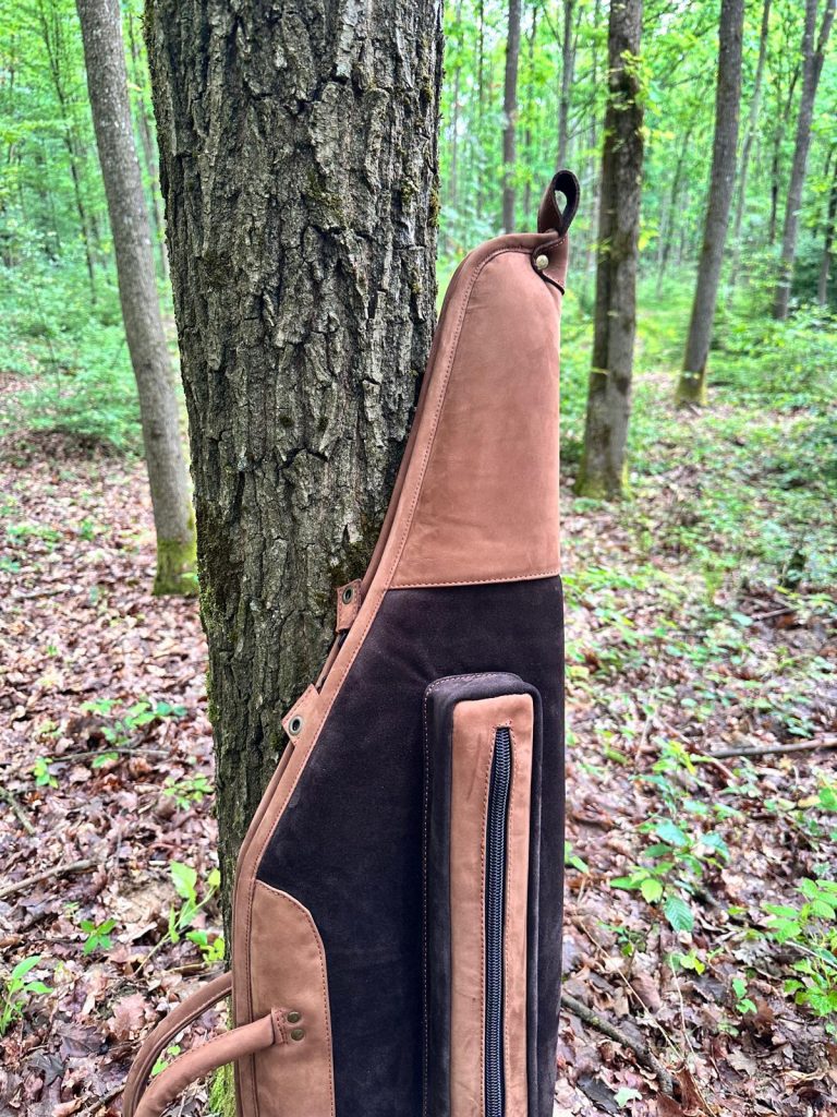 Kožené puzdro na poľovnícku zbraň – dvojfarebná sivohnedá | Whitetail Woods